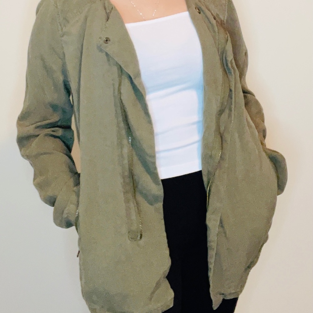 Jacket - Picture 3 of 5